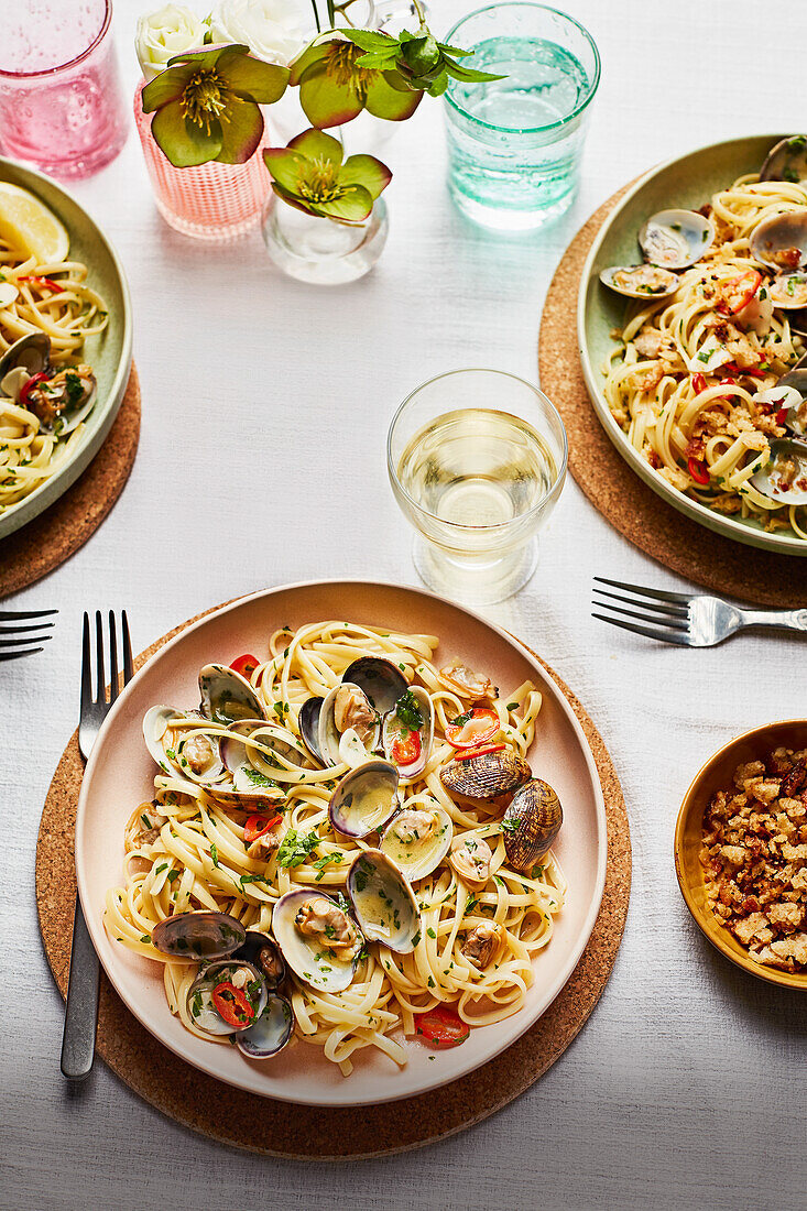 Linguine alle Congolese mit Chili-Pangrattato