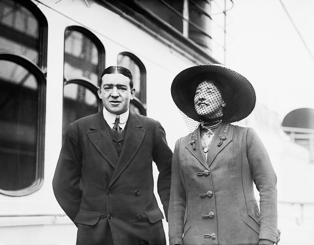 Ernest Shackleton and wife