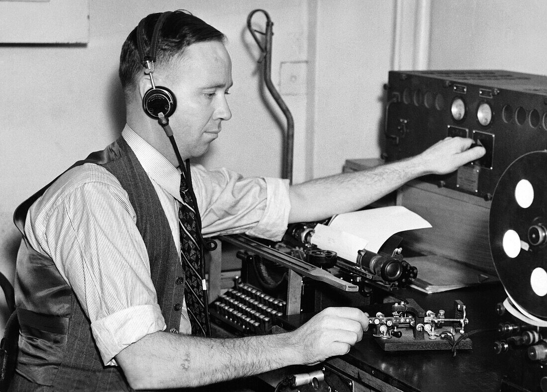 Navy radio telegraph man, 1936