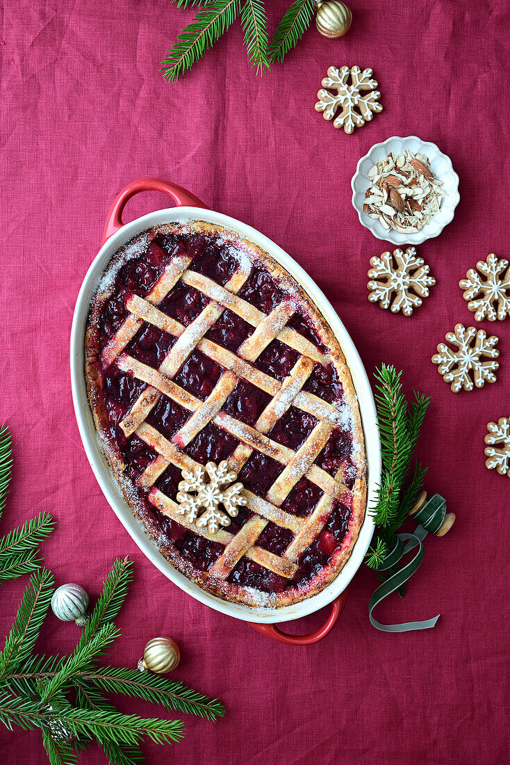 Oval Linzer Torte