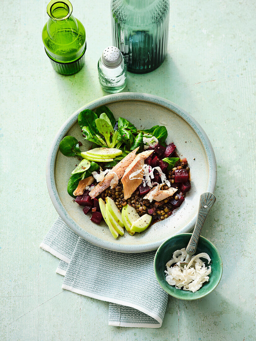 Lentil salad with smoked trout, beetroot, lamb's lettuce and horseradish