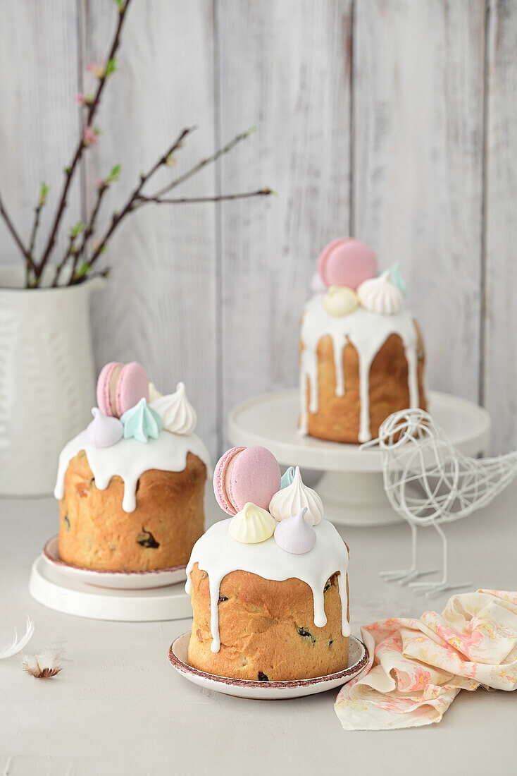 Kulich with candied fruit, macarons and meringue