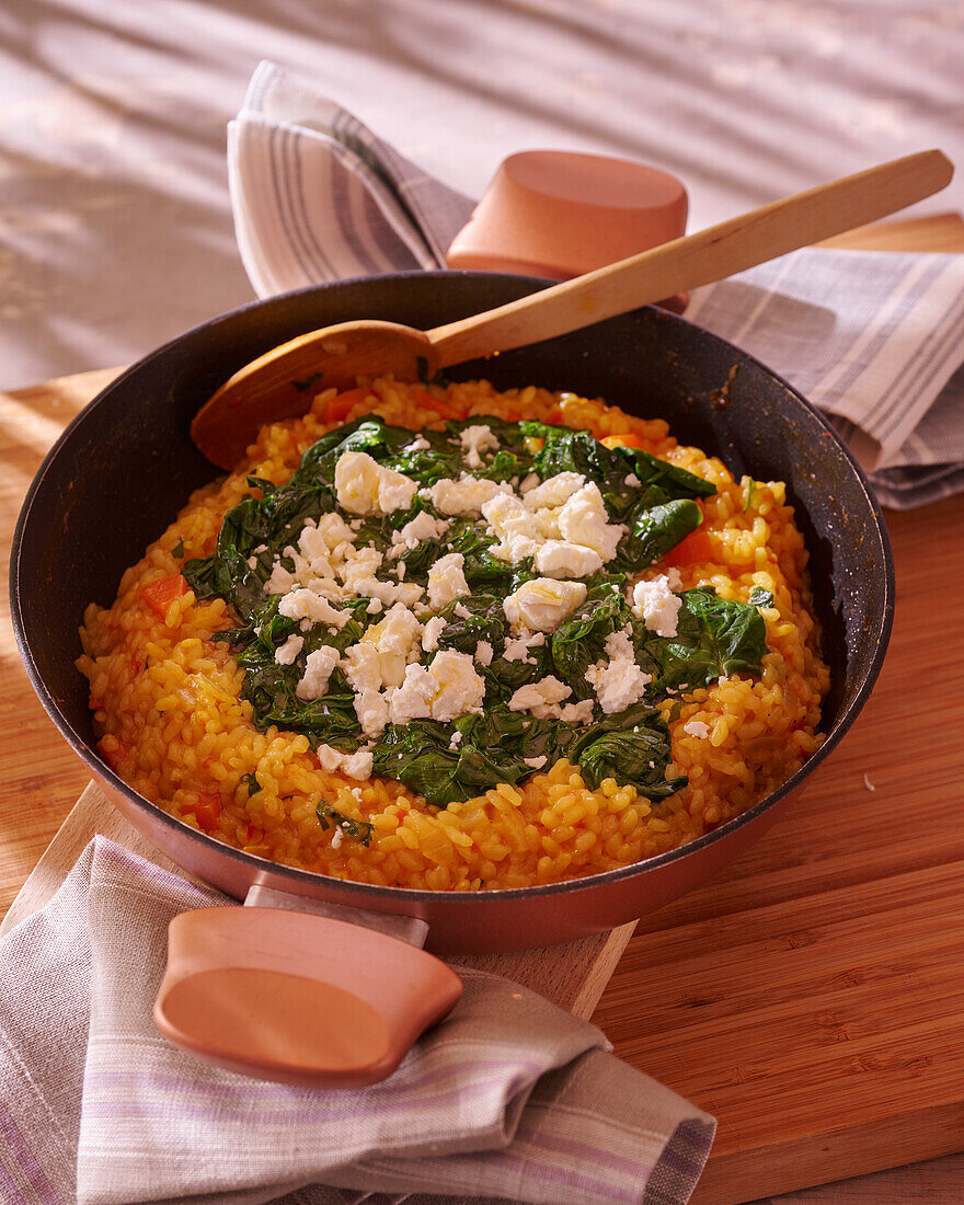 Rice omelette with spinach and feta