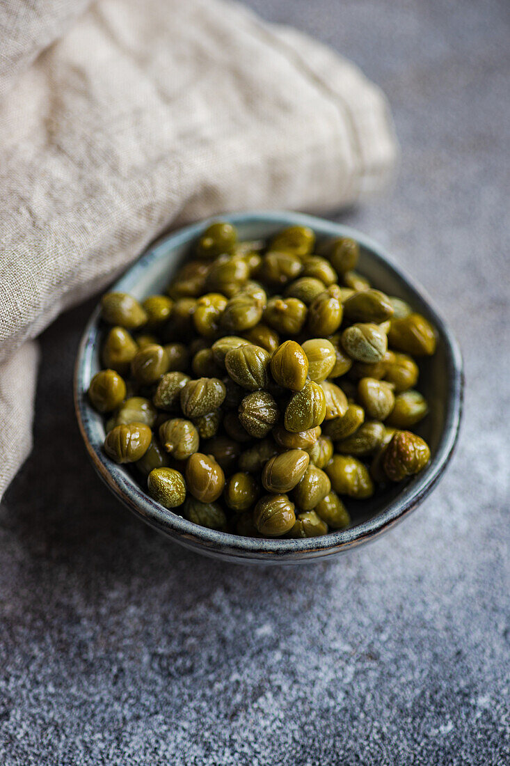 Pickled capers