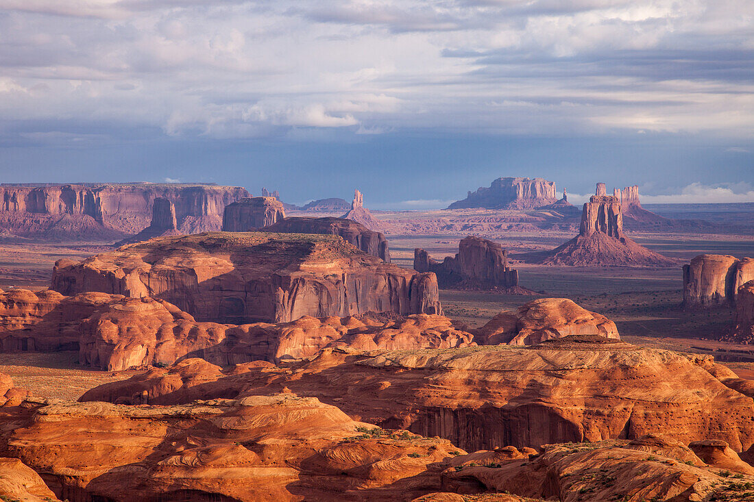 Sunrise in Monument Valley Navajo Tribal Park in Arizona. View from Hunt's Mesa.