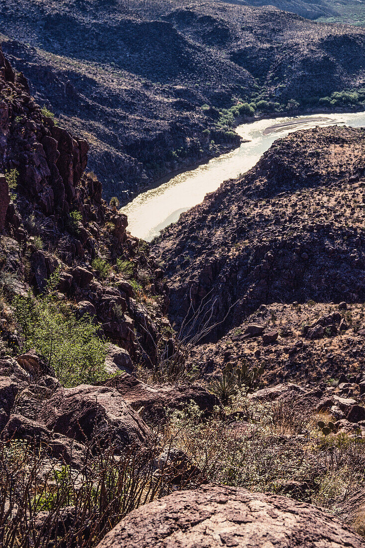 View from Texas FM Road 170 of the Rio Grande River as it flows through Colorado Canyon near Big Bend NP. Mexico is across the river.