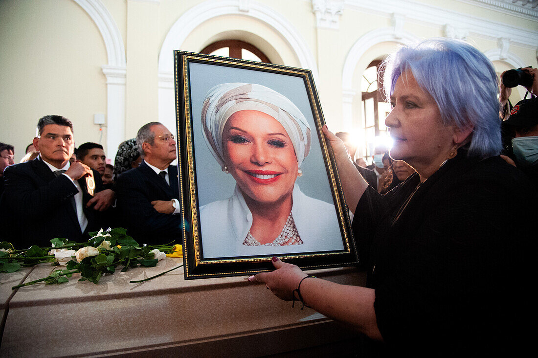 People take part during the wake of Colombian senator for the political alliance 'Pacto Historico' Piedad Cordoba at Colombian congress in Bogota, Colombia, January 22, 2024.