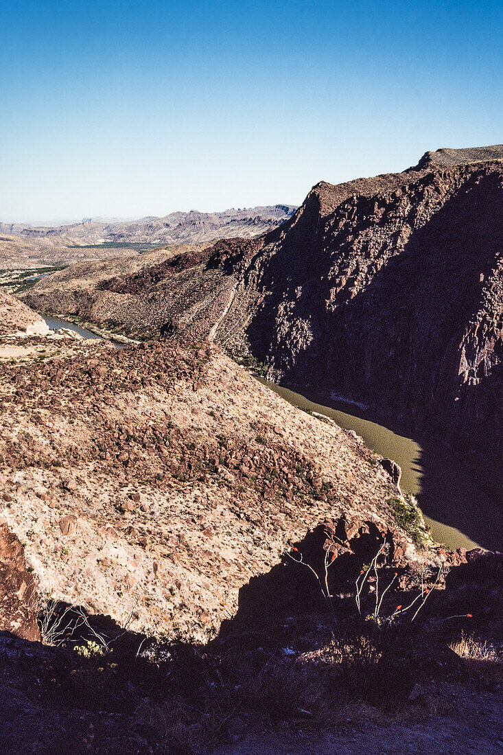 View from Texas FM Road 170 of the Rio Grande River as it flows through Colorado Canyon near Big Bend NP. Mexico is across the river.