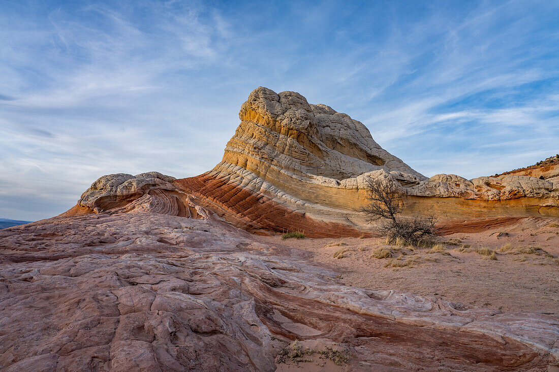 Lollipop Rock, eine Sandsteinformation in der White Pocket Recreation Area, Vermilion Cliffs National Monument, Arizona