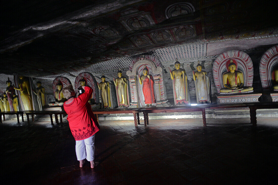 Dambulla-Höhlentempel oder Goldener Tempel von Dambulla, Weltkulturerbe in Sri Lanka