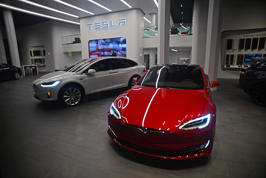 Tesla Motors Inc store in San Francisco.