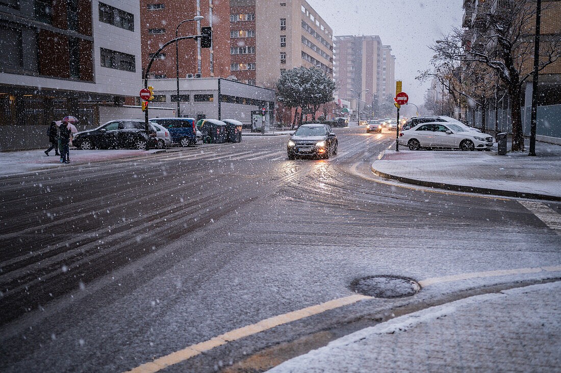 Zaragoza blanketed in snow by storm Juan