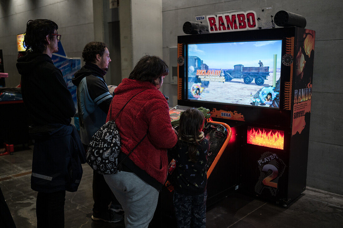 Retro Gamer 2023, an event where visitors can enjoy more than 100 original arcade machines emulating large arcades that transport you to the 80s, Zaragoza, Spain