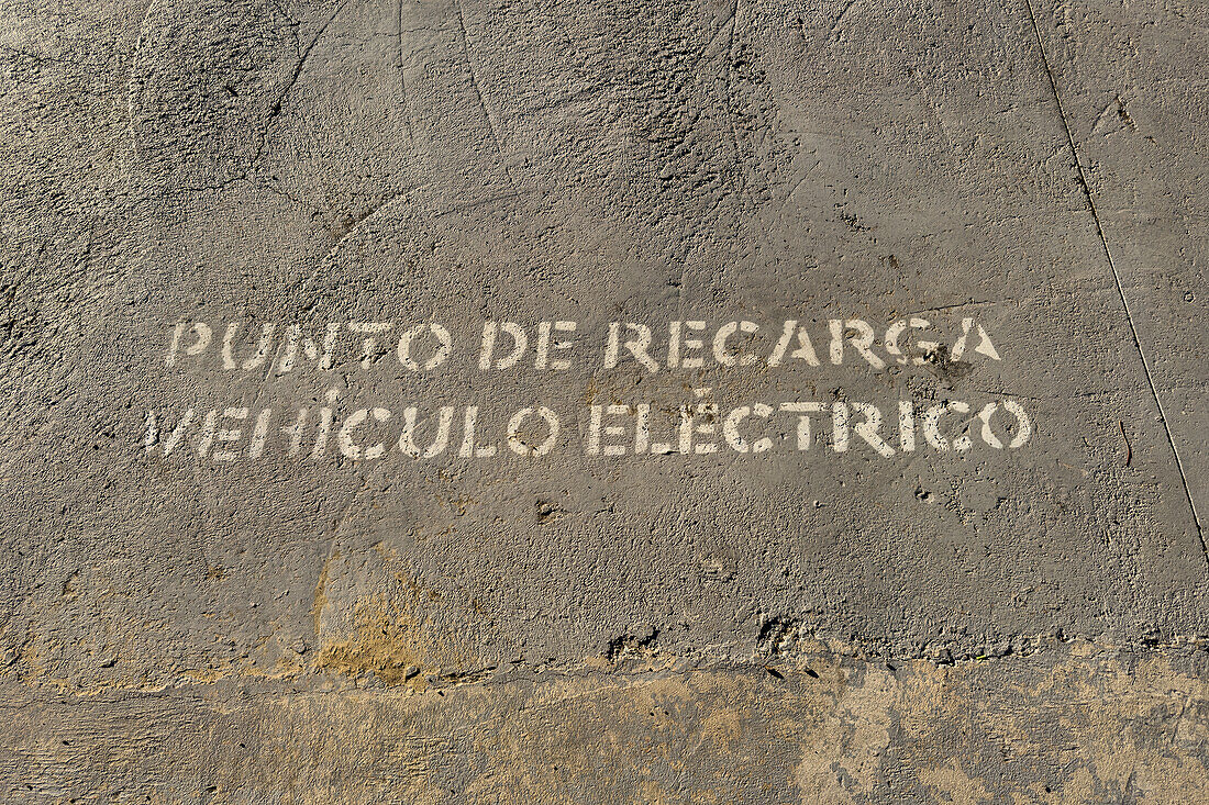Electric car charging station, Zaragoza, Spain