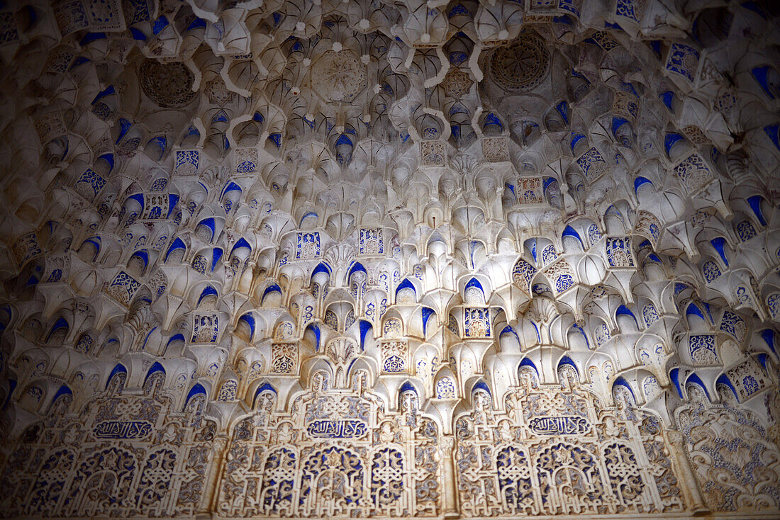 Nasridenpaläste in der Alhambra, Palast- und Festungskomplex in Granada, Andalusien, Spanien