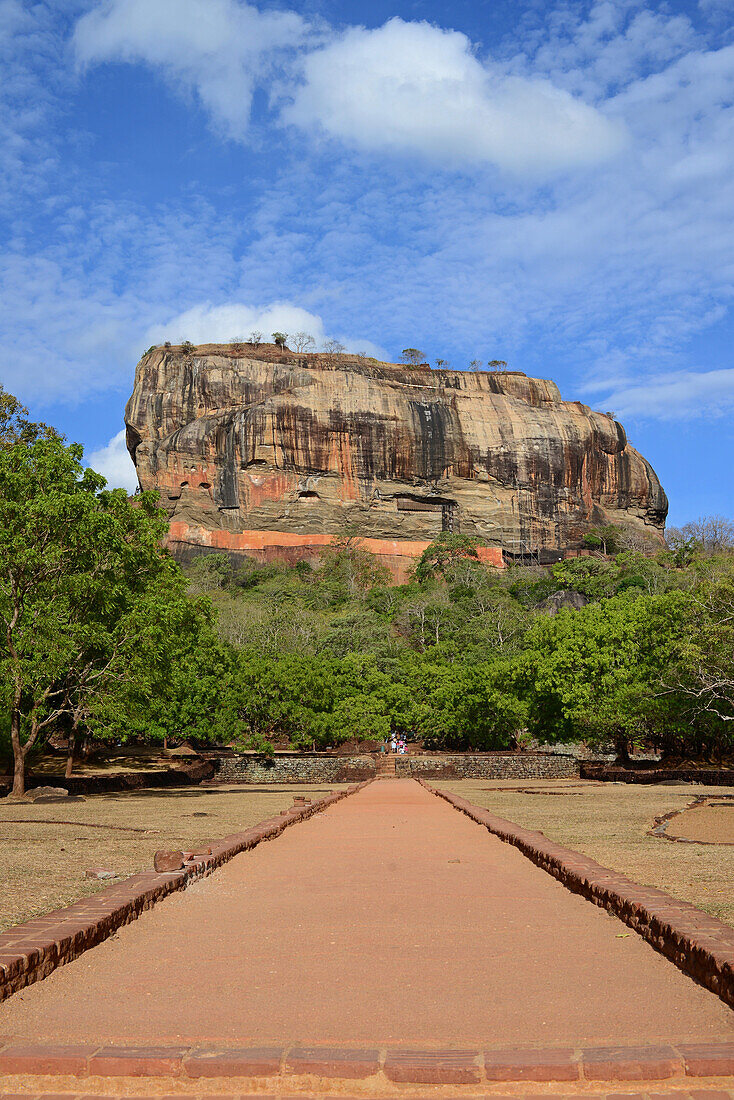 Sigiriya or Sinhagiri, ancient rock fortress located in the northern Matale District near the town of Dambulla in the Central Province, Sri Lanka.