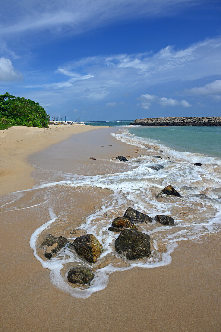 Einsamer Strand in Ahangama, Sri Lanka