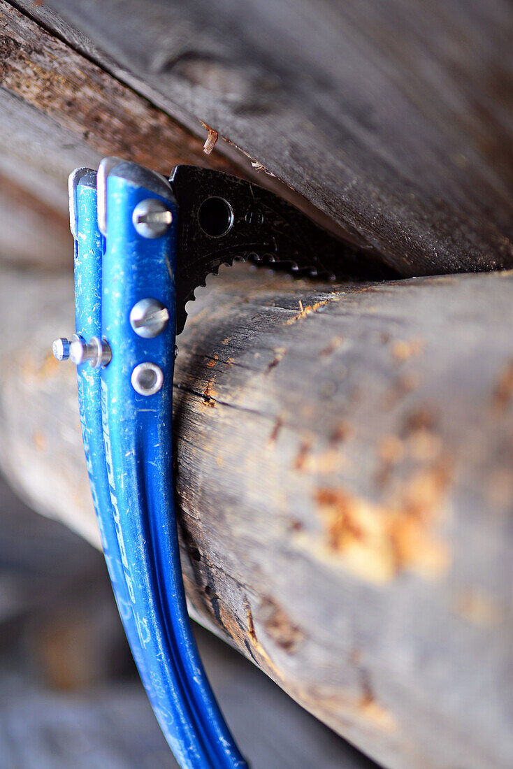 Äxte zum Eisklettern in Holz