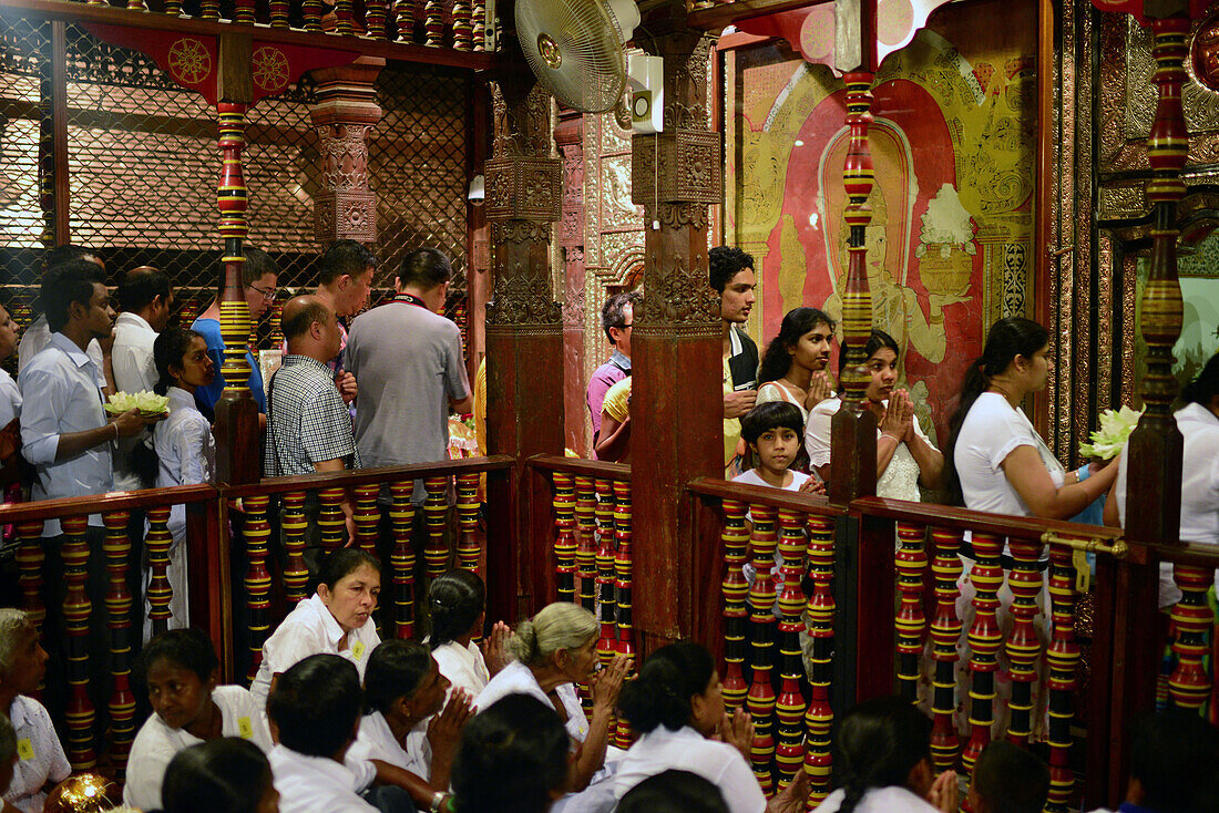 Tempel der heiligen Zahnreliquie in Kandy, Sri Lanka