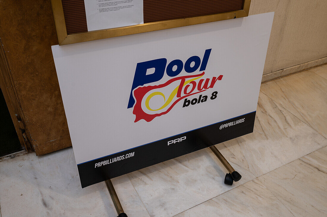 8-ball Pool Tour national competition in Boston Hotel, Zaragoza, Spain