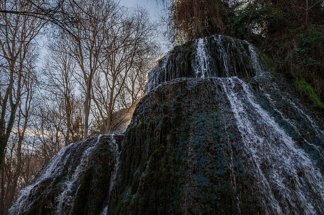 Naturpark Monasterio de Piedra, rund um das Monasterio de Piedra (Steinkloster) in Nuevalos, Zaragoza, Spanien