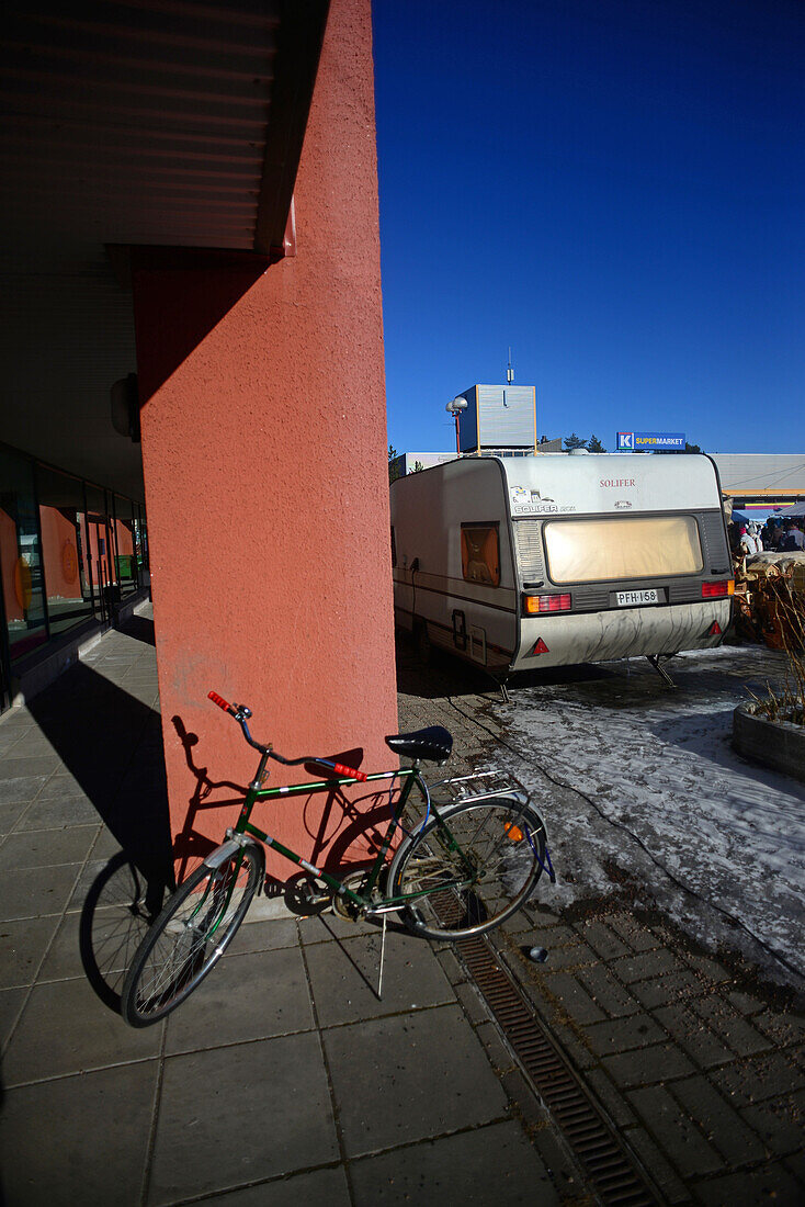 Straßenmarkt in Rovaniemi, Lappland, Finnland