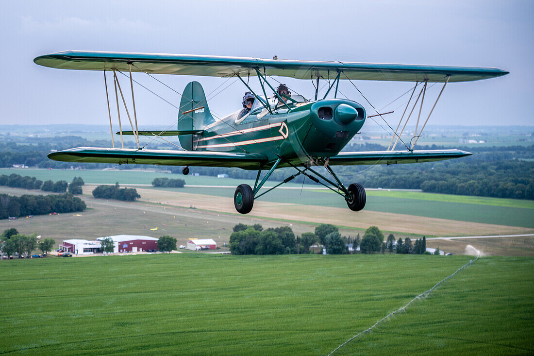 NX402H Hatz-Doppeldecker bei Brodhead Pietenpol Reunion