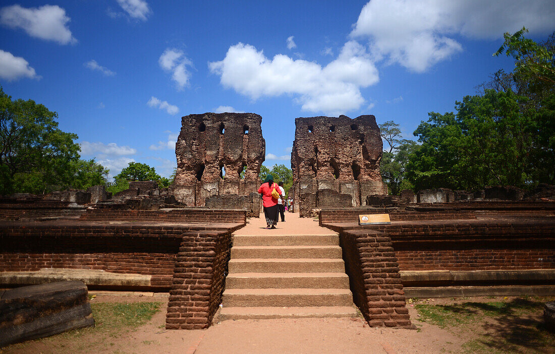 Ruinen des Königspalastes in der antiken Stadt Polonnaruwa, Sri Lanka
