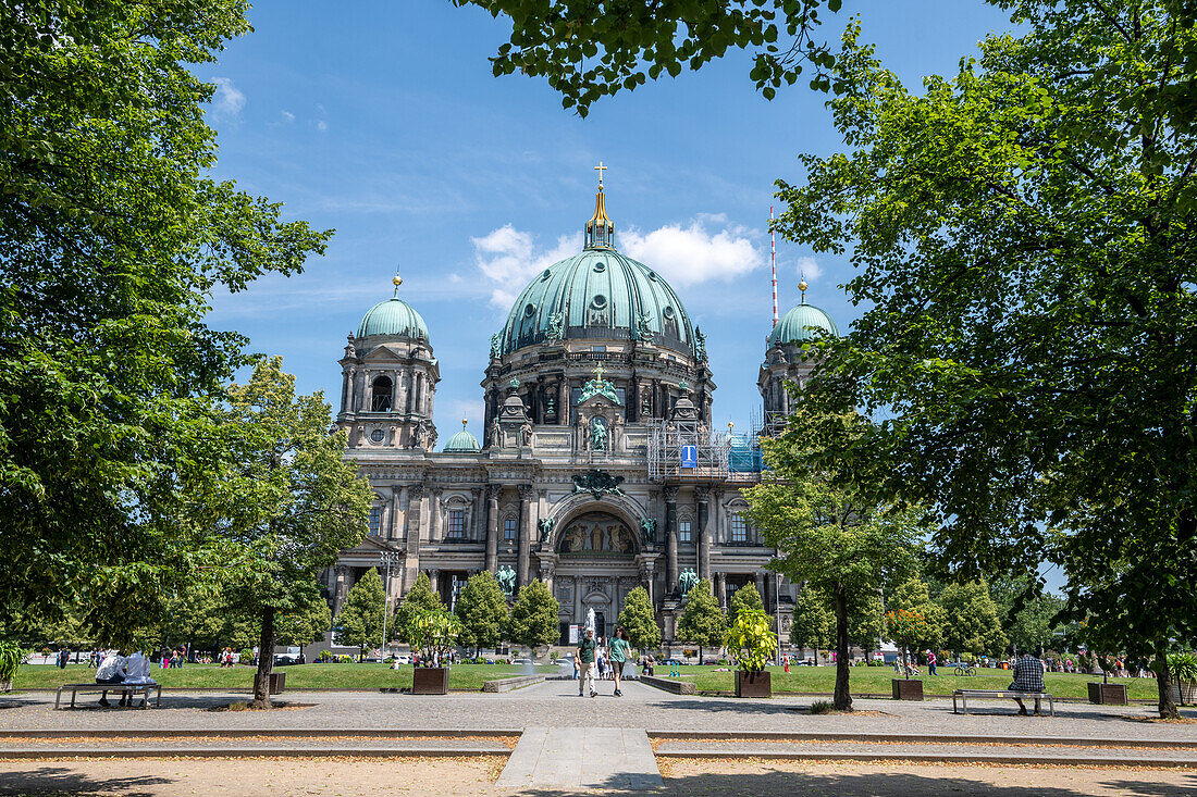 Evangelische Oberkirchengemeinde und Stiftskirche in Berlin Deutschland