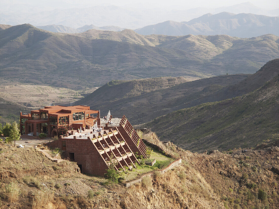 Hotel mit Bergblick; Lalibela, Region Asmara, Äthiopien