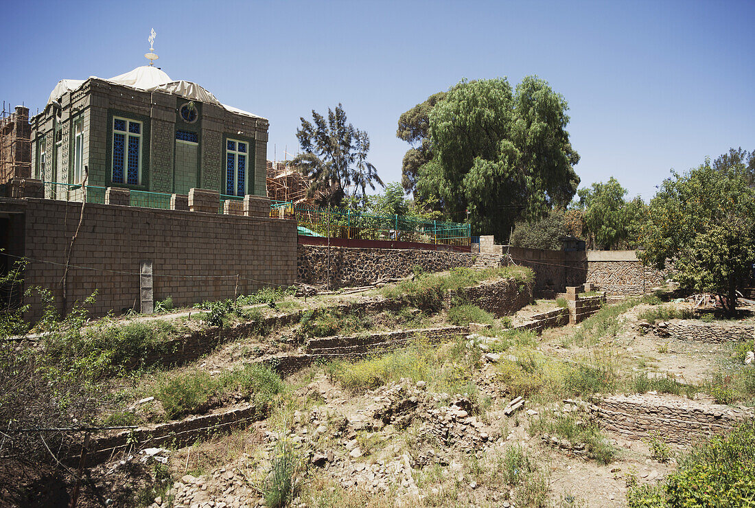 Schatzkammer der Bundeslade über den Überresten der ersten St. Mary Of Zion Kirche; Axum, Tigray Region, Äthiopien.