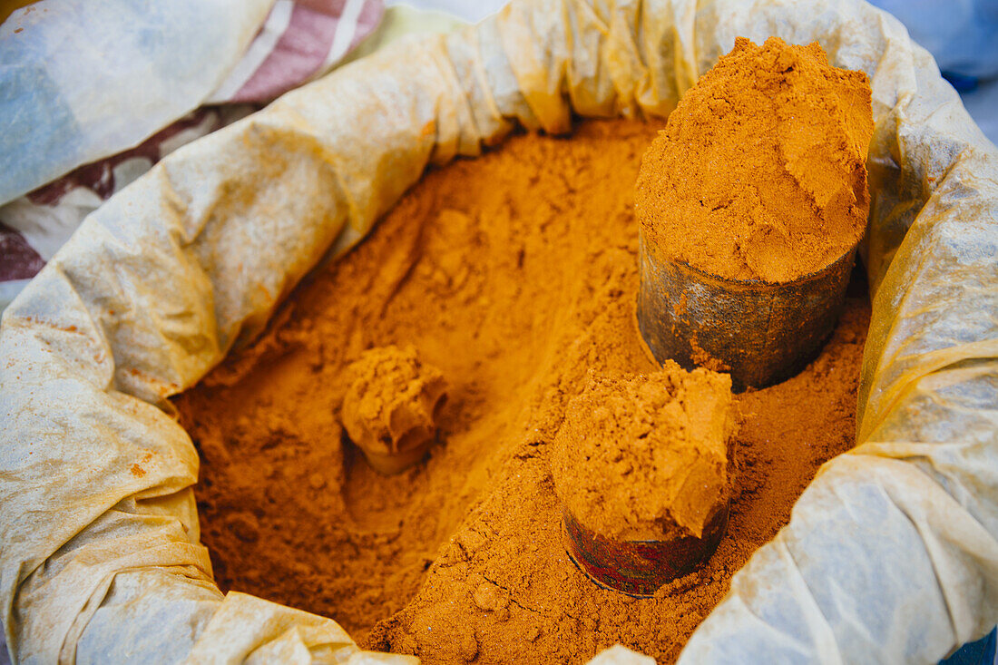 Gewürze im Verkauf; Harar, Äthiopien