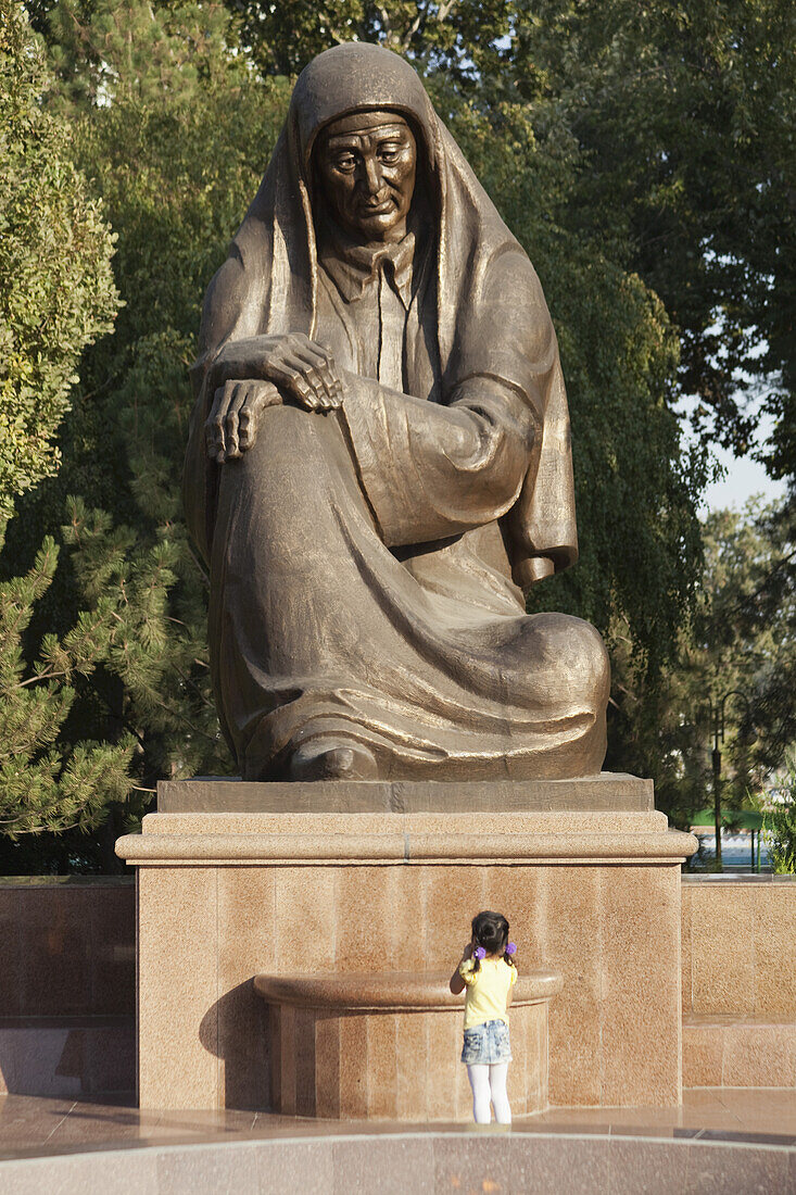 Tomb Of The Unknown Soldier, Independence Square; Tashkent, Uzbekistan