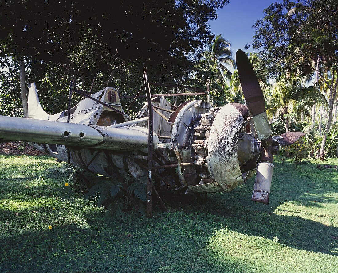 Flugzeugwrack Ww11; Guadacanal, Salomonen