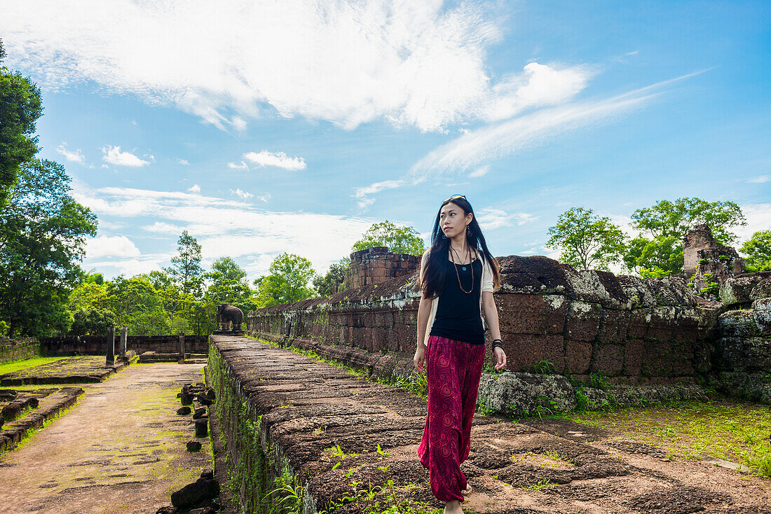 Dem Hindu-Gott Shiva gewidmeter Tempel East Mebon, erbaut von König Rajendravarman Vii im zehnten Jahrhundert, von Angkor; Siem Reap, Kambodscha