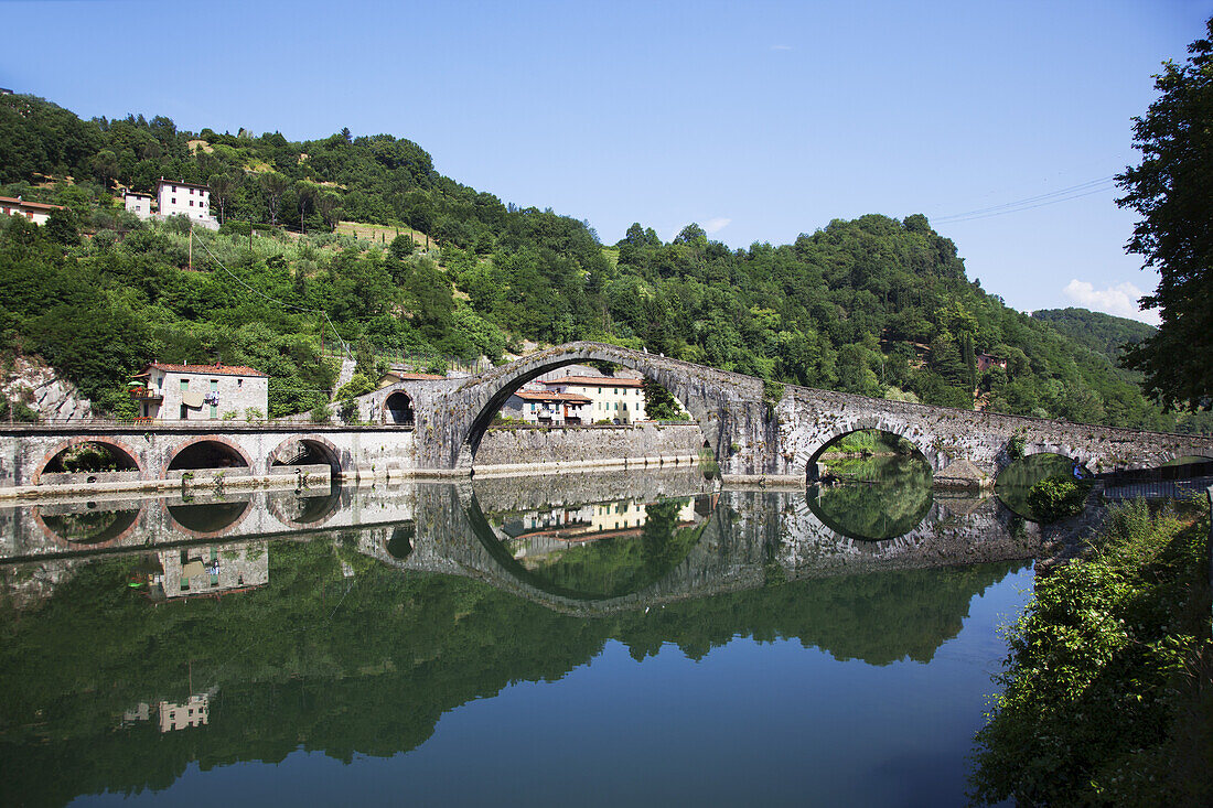 Ponte Del Diavolo; Lucca, Toskana, Italien