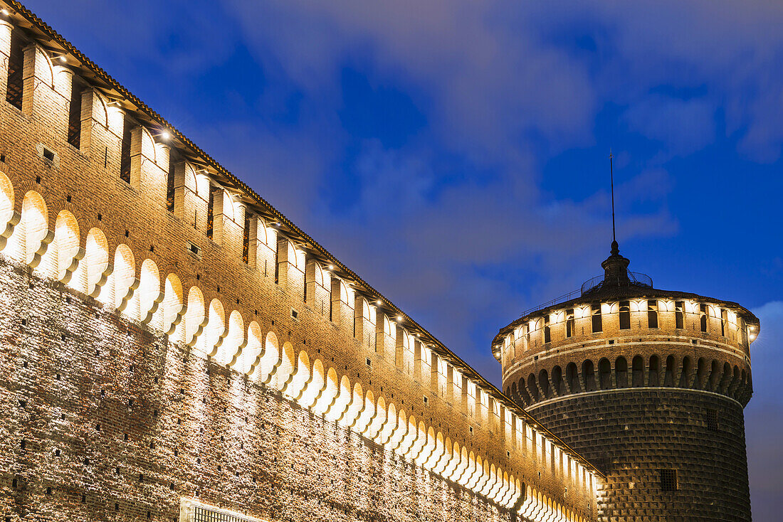 Schloss Sforza; Mailand, Lombardei, Italien ?33? Sforza Castle; Milan, Lombardy, Italy