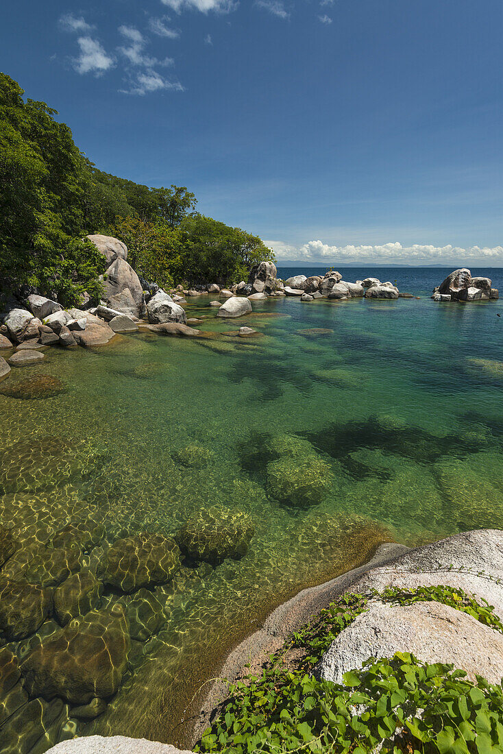 Klares Wasser vor Mumbo Island, Malawi-See; Malawi