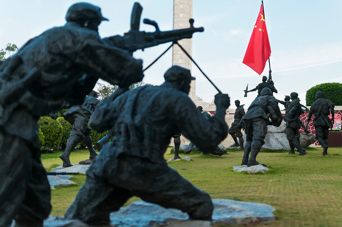 Monument für die chinesische Armee im Krieg gegen Taiwan; Xiamen, Provinz Fujian, China
