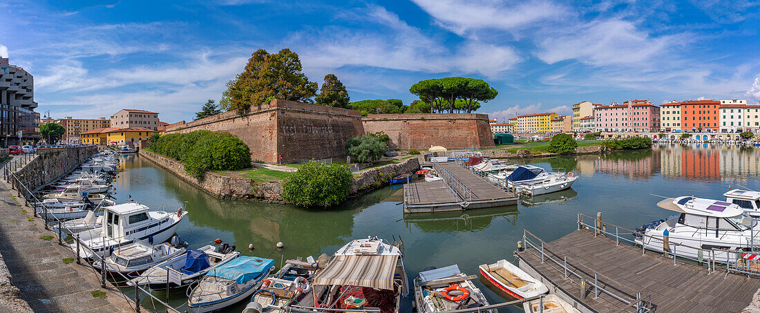 Blick auf die Festung Nuova und den Kanal, Livorno, Provinz Livorno, Toskana, Italien, Europa