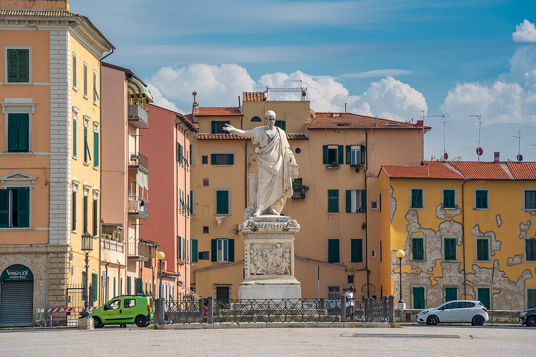 View of Ferdinando III statue in Piazza della Repubblica, Livorno, Province of Livorno, Tuscany, Italy, Europe
