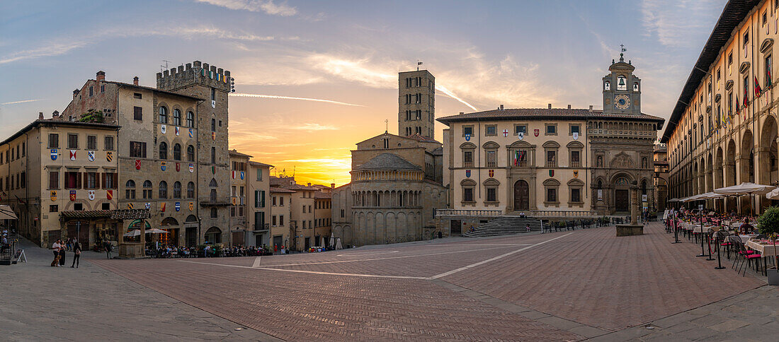 View of architecture in Piazza Grande at sunset, Arezzo, Province of Arezzo, Tuscany, Italy, Europe