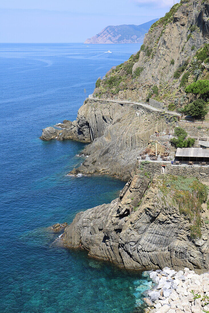 Coastline of the Cinque Terre National Park, UNESCO World Heritage Site, Liguria, Italy, Europe