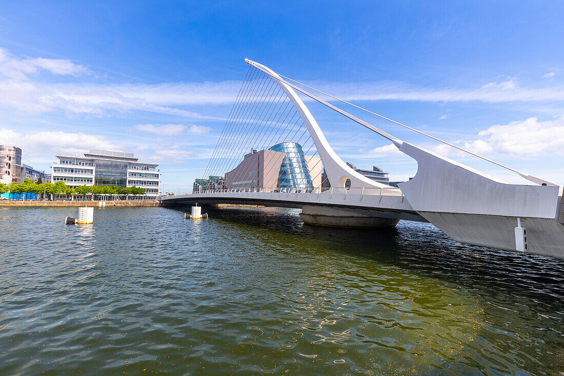 Samuel-Beckett-Brücke, Fluss Liffey, Dublin, Republik Irland, Europa