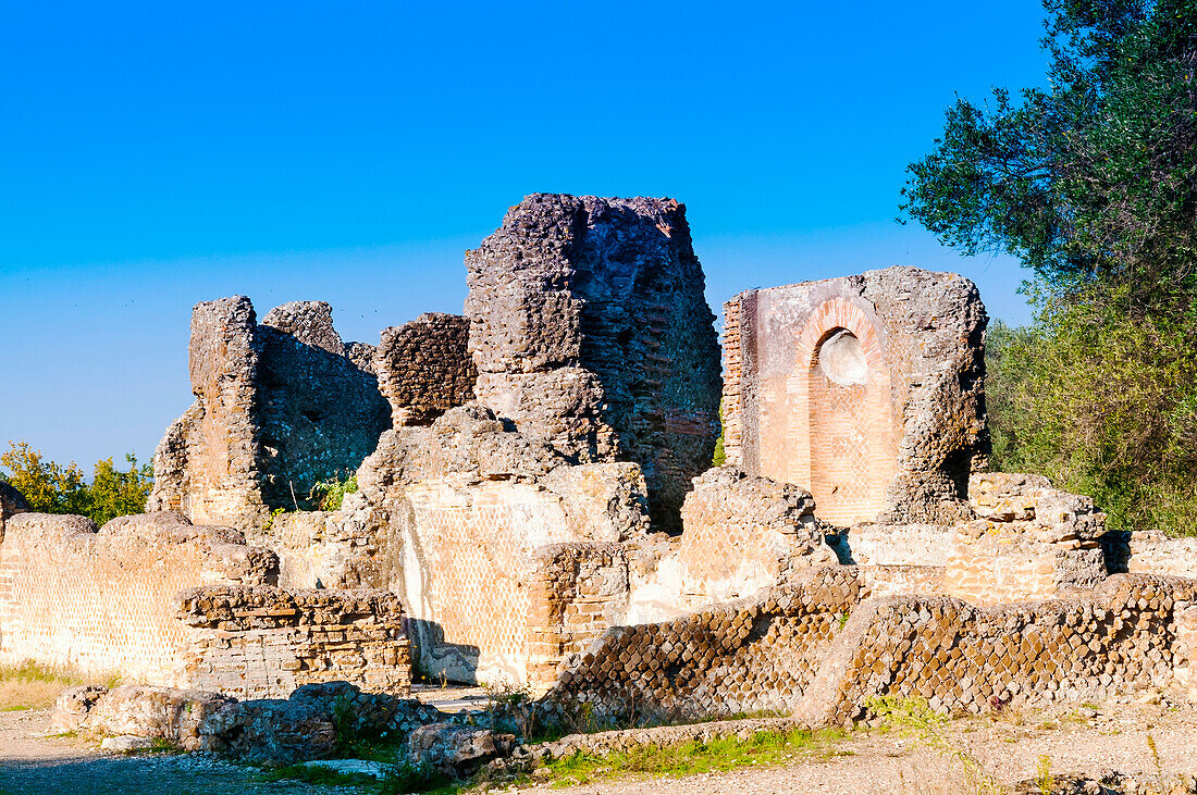 Ruins of Palace, Hadrian's Villa, UNESCO World Heritage Site, Tivoli, Province of Rome, Latium (Lazio), Italy, Europe