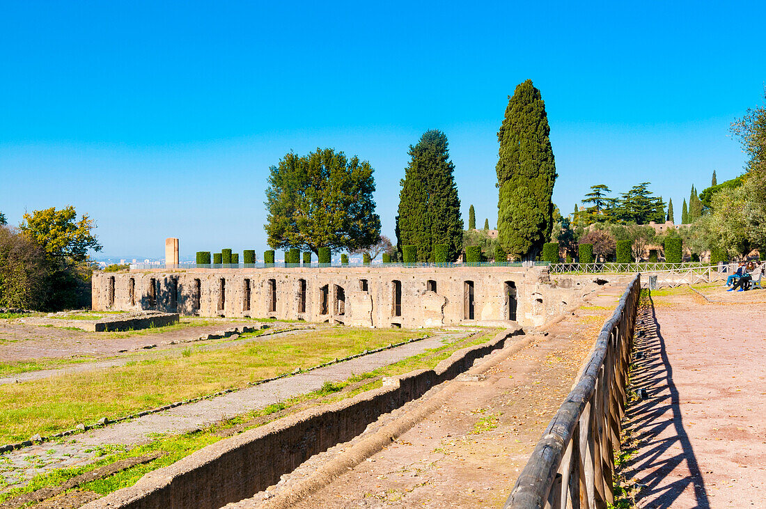 Hundert Kammern, die zur Lagerung von Vorräten und zur Unterbringung der Bediensteten der Villa dienten, Hadriansvilla, UNESCO-Weltkulturerbe, Tivoli, Provinz Rom, Latium (Lazio), Italien, Europa