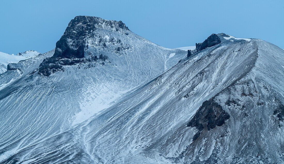 Schneebedeckter Berg, Island, Polargebiete