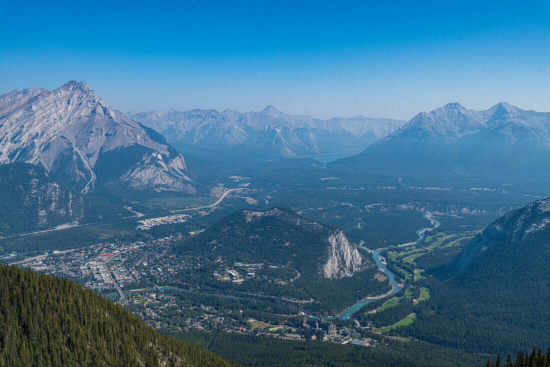 Mountain view from Sulphur Mountain top, Banff National Park, UNESCO World Heritage Site, Alberta, Rocky Mountains, Canada, North America