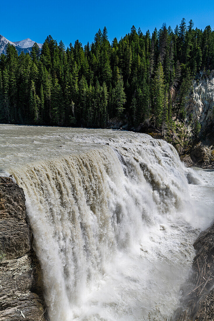 Wapta Falls, Yoho National Park, UNESCO World Heritage Site, British Columbia, Canada, North America