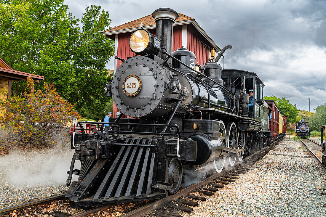 Dampfzug im Nevada State Railroad Museum, Carson City, Nevada, Vereinigte Staaten von Amerika, Nordamerika